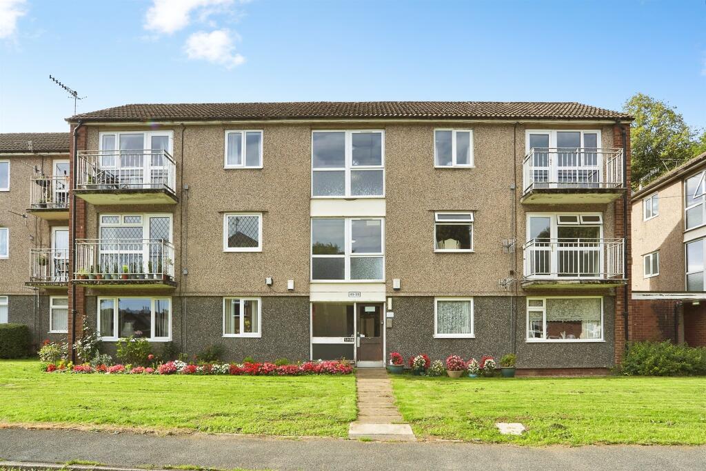 Main image of property: Cliffe Gardens, Shipley
