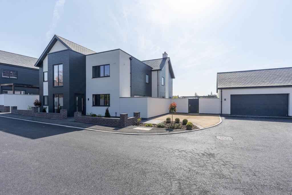 Main image of property: The Belgravia - Plot 2, Marina Quays