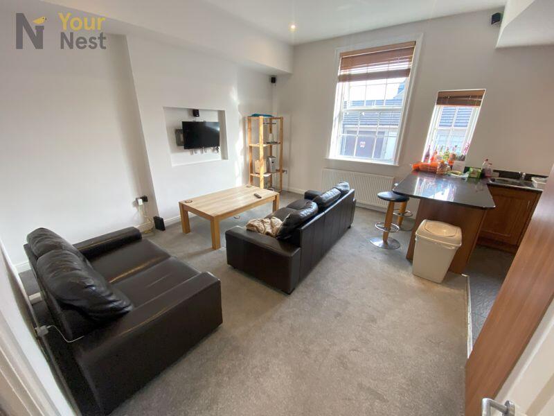 Main image of property: Cottage Road, Leeds, Headingley, LS6 4DD. En-Suites. 