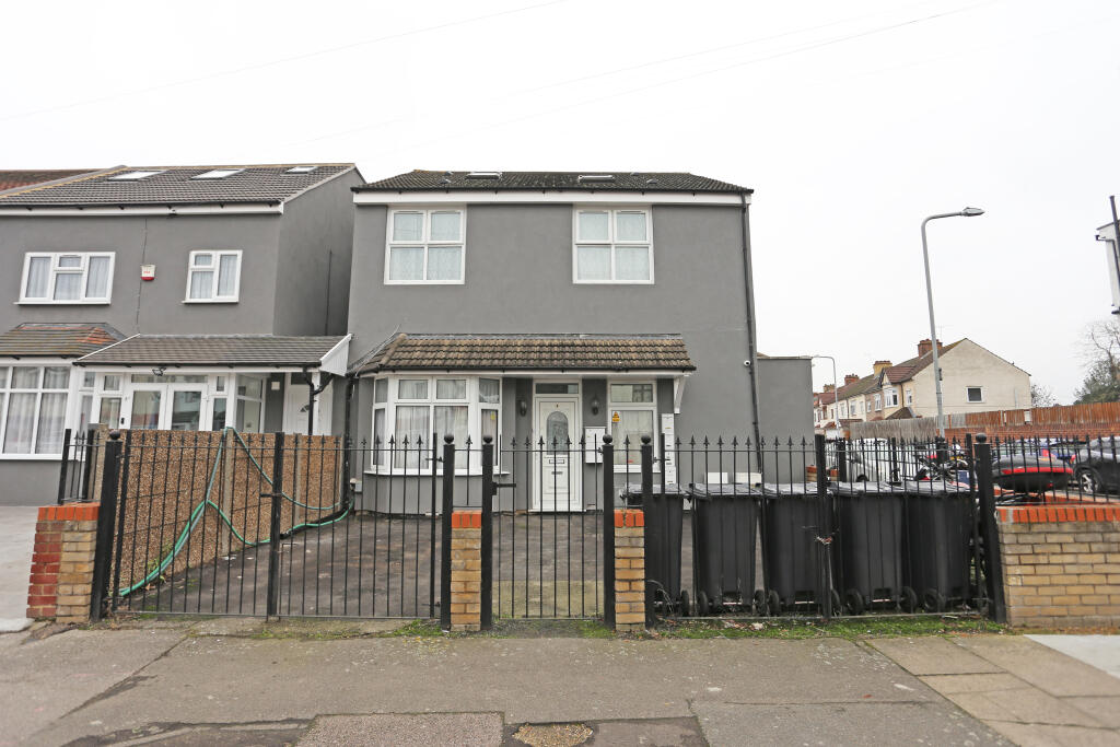 Main image of property: Quebec Road, Gants Hill, IG2