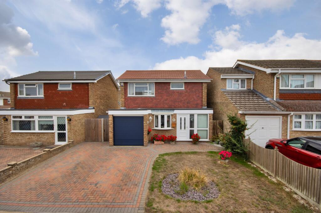 Main image of property: The Drove Way, Istead Rise, Kent, DA13