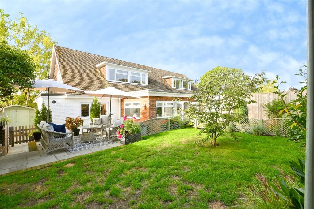 Main image of property: Highfield Close, MIDHURST, West Sussex, GU29