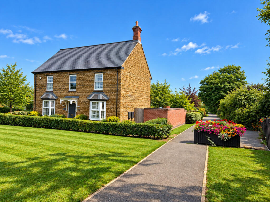 Main image of property: Dukes Meadow Drive, Banbury, OX16