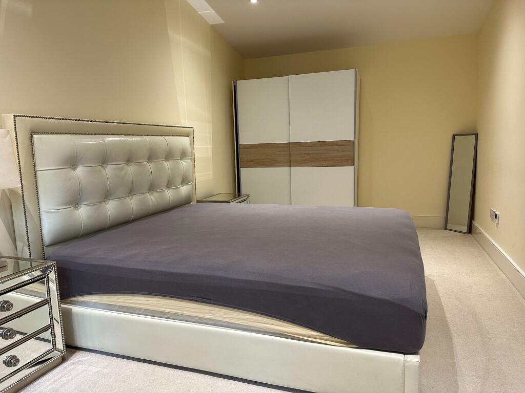 Main image of property: Derwent Avenue, Kingston Vale, London SW15