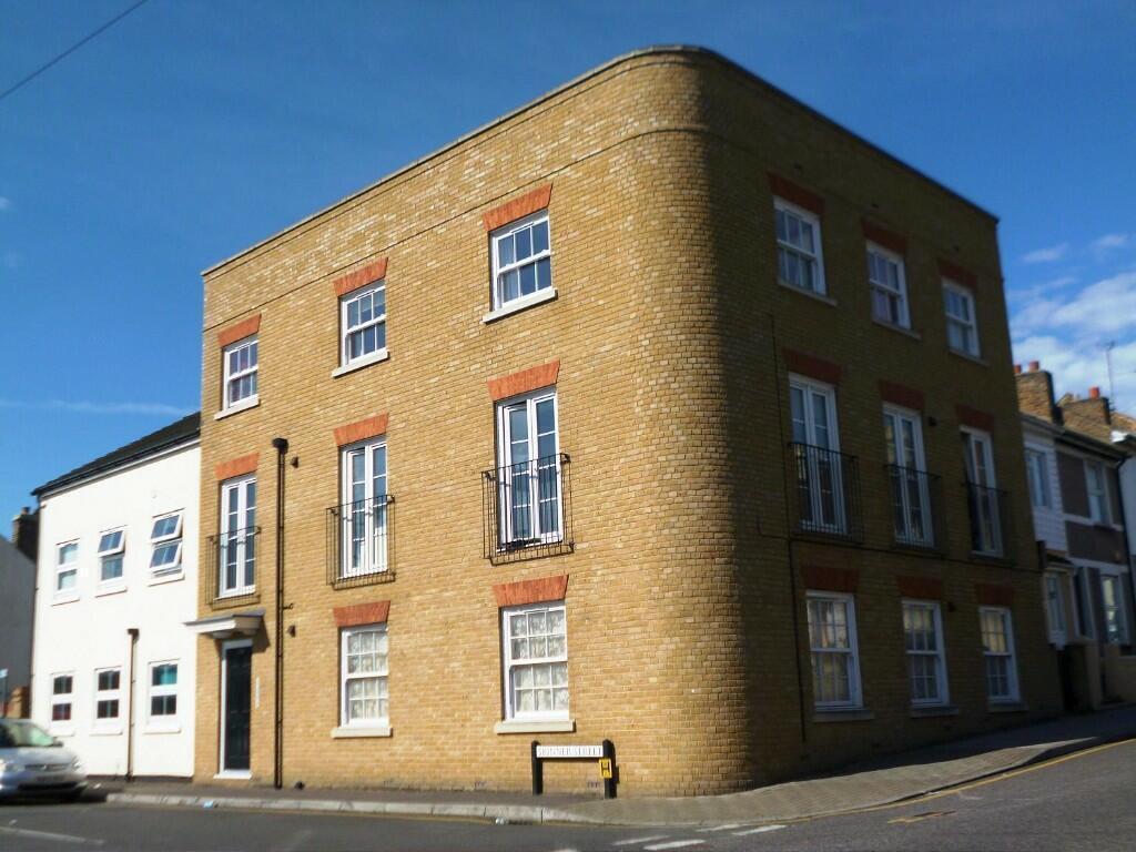 Main image of property: Iris House, Skinner Street, Gillingham, Medway ME7 1JZ 