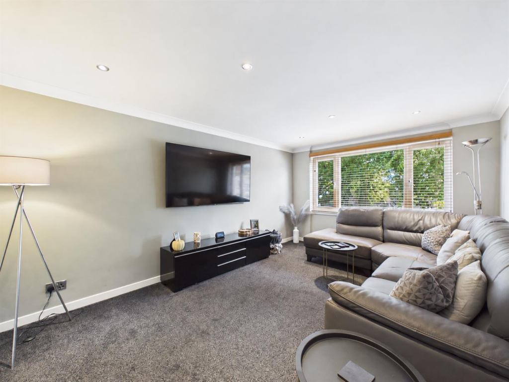 Main image of property: 59 Argyll Road, Perth, PH1 3AZ