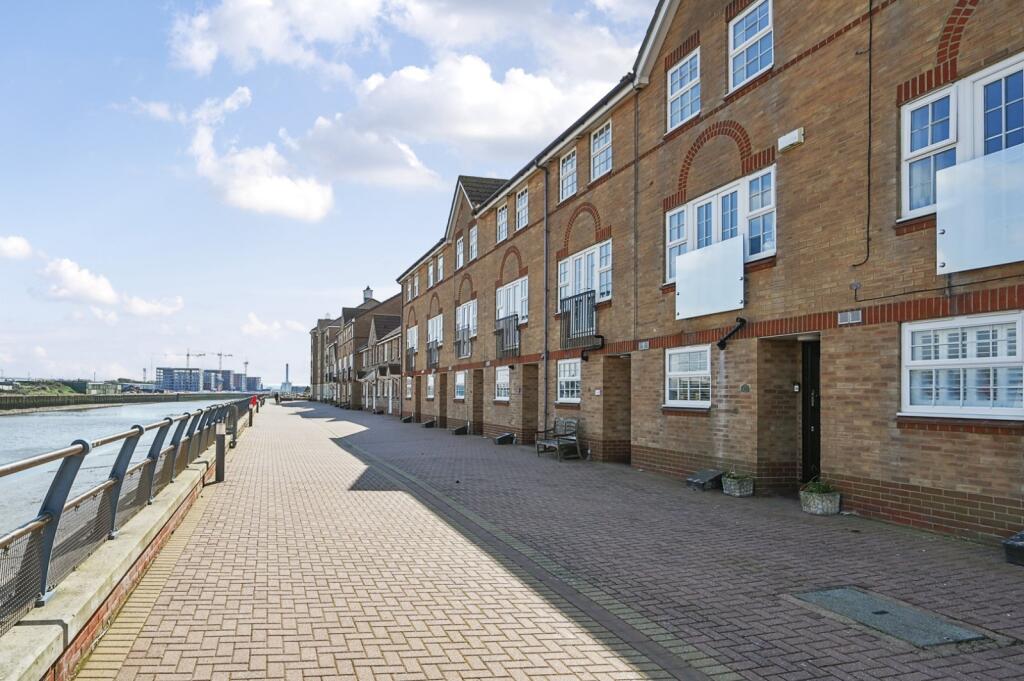 Main image of property: Anchor Close, Shoreham-By-Sea, BN43