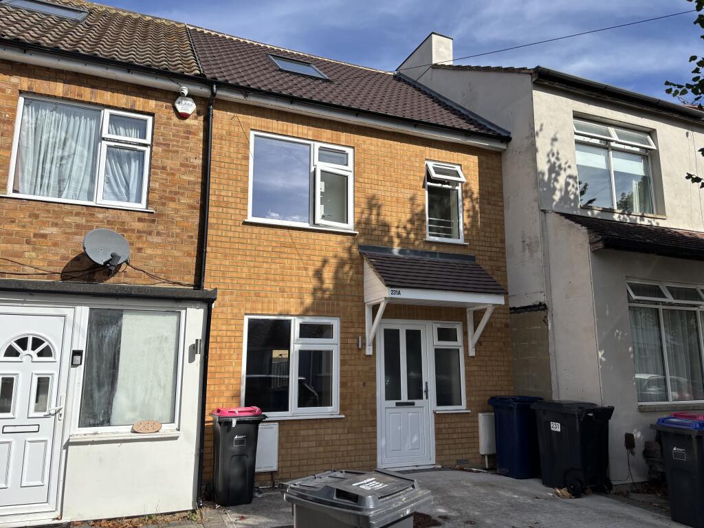 Main image of property: South Avenue, Southend-on-sea