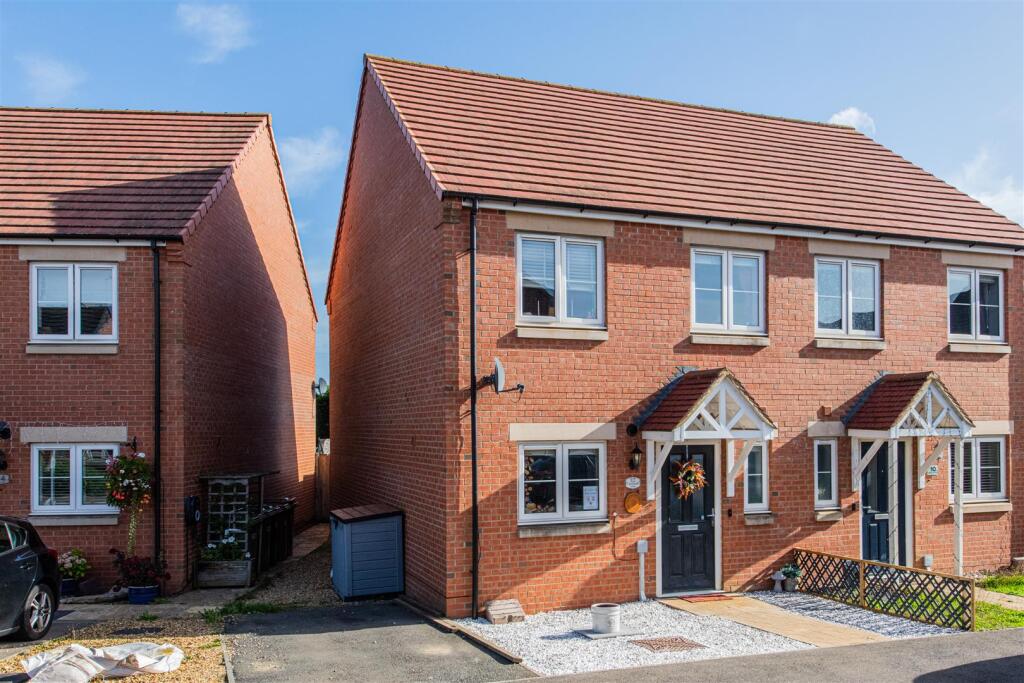 Main image of property: Well Spring Close, Finedon