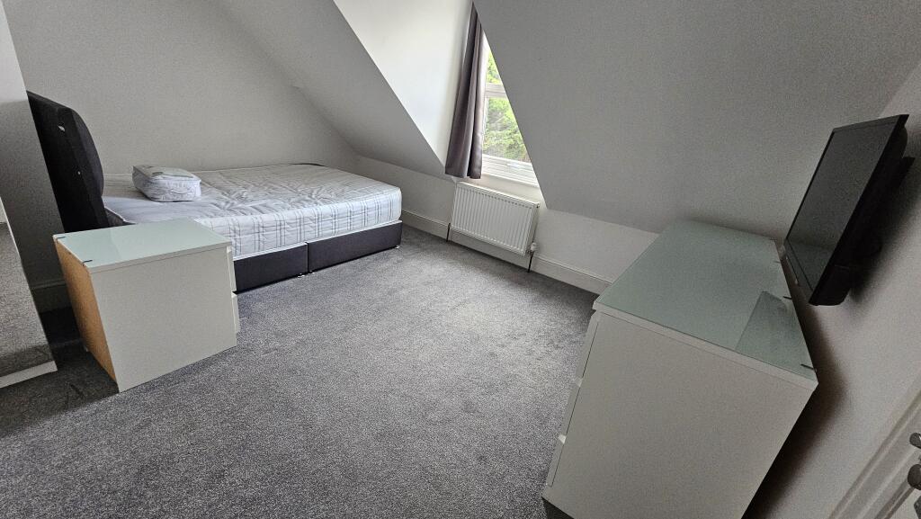 Main image of property: Wokingham Road, Reading