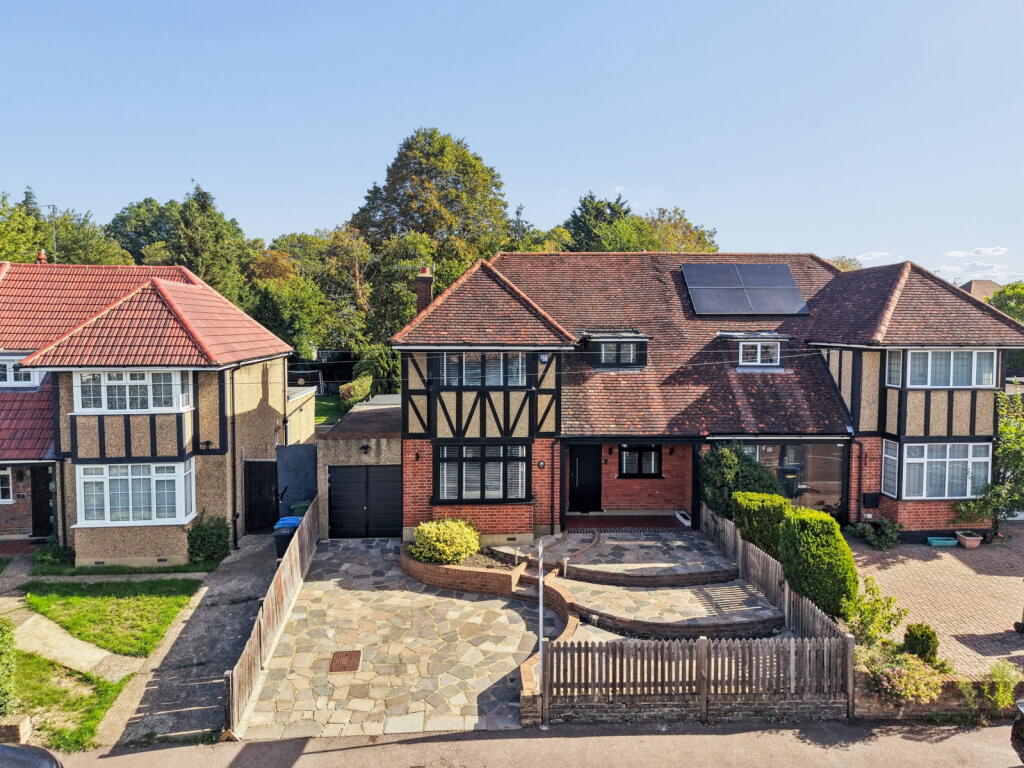 Main image of property: Blackwell Drive, Watford, Hertfordshire, WD19 4HP