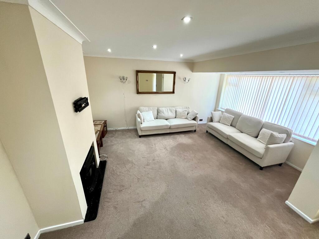 Main image of property: Broad Oak Lane, Didsbury, M20 5QB