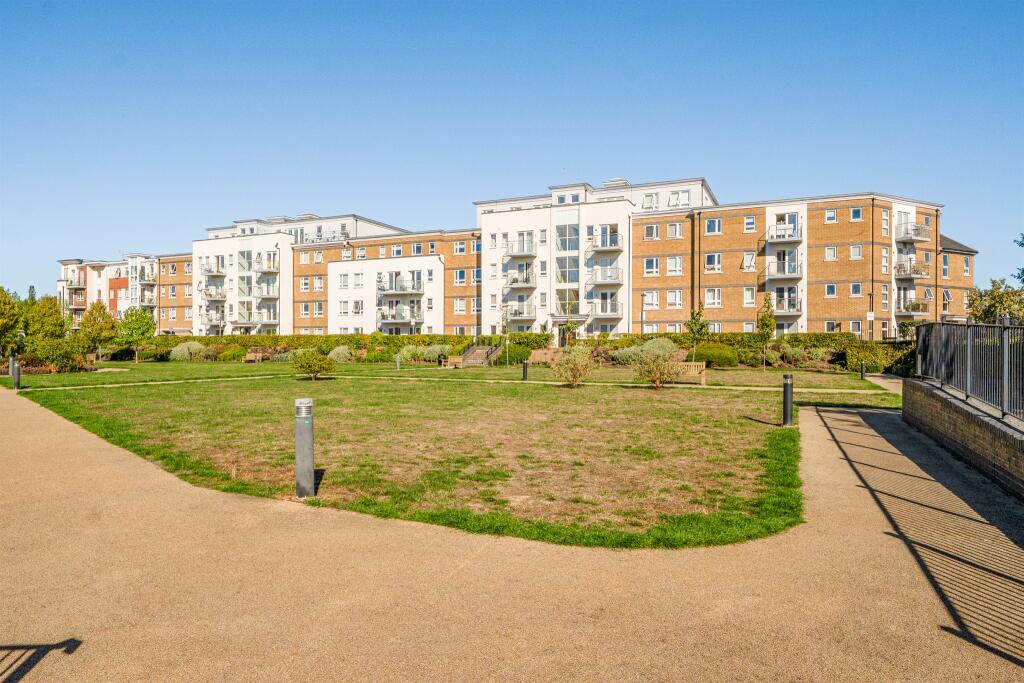 Main image of property: Grebe Way, Maidenhead