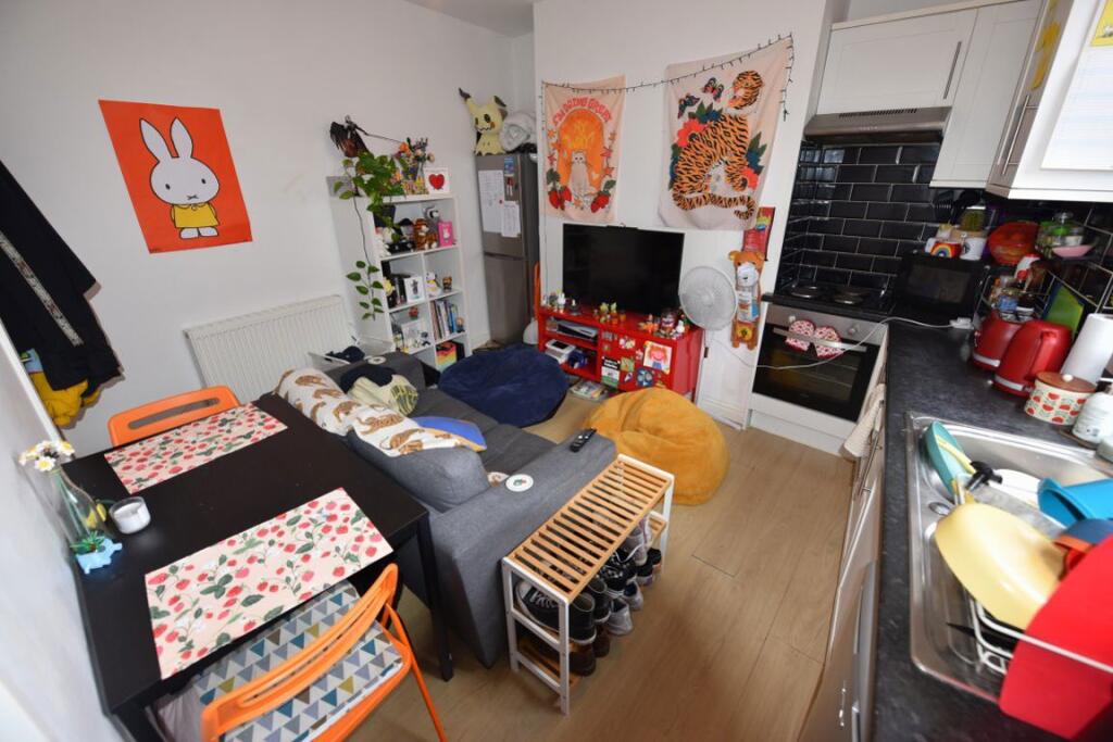 Main image of property: Kelsall Place