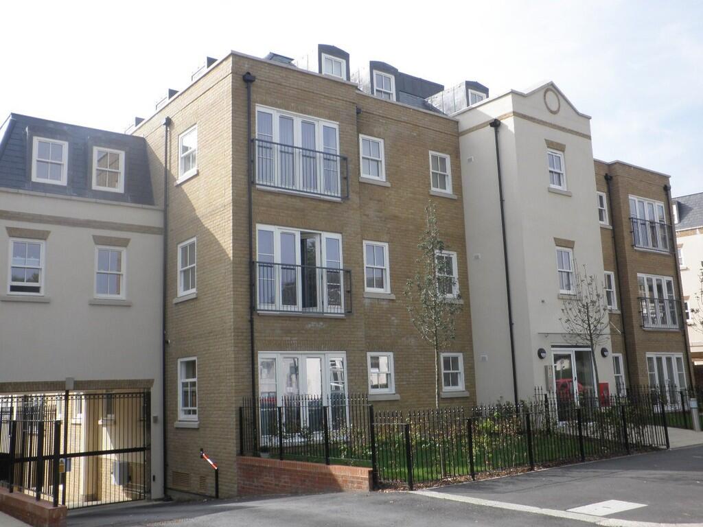 Main image of property: The Parade, Epsom