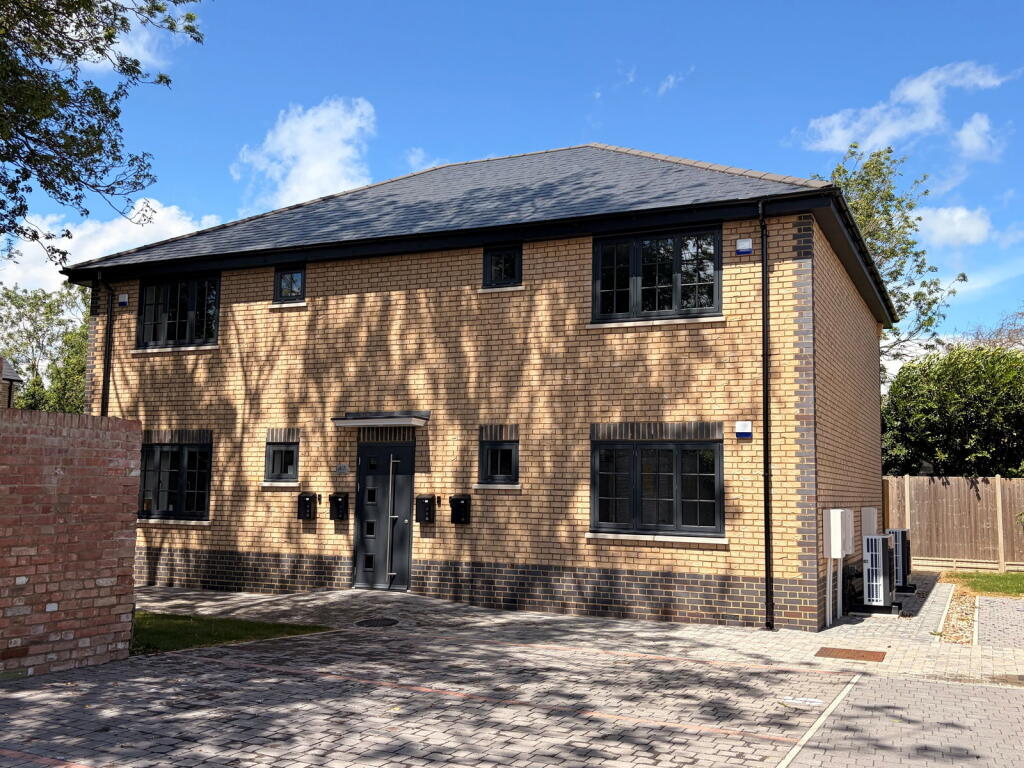 Main image of property: Coxs Yard, Braintree