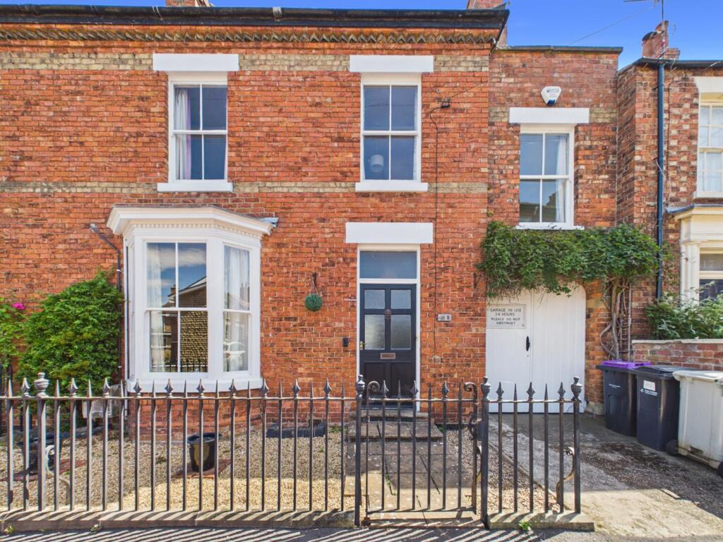 Main image of property: 15b Queen Street, Horncastle