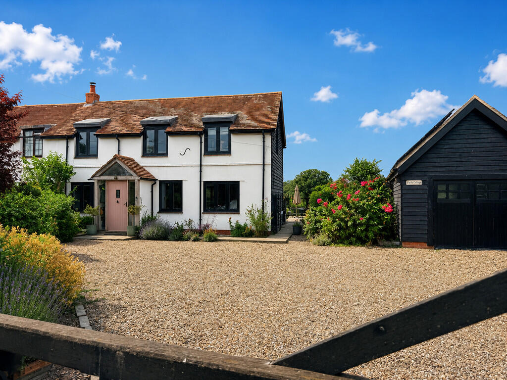 Main image of property: Main Road, Dibden