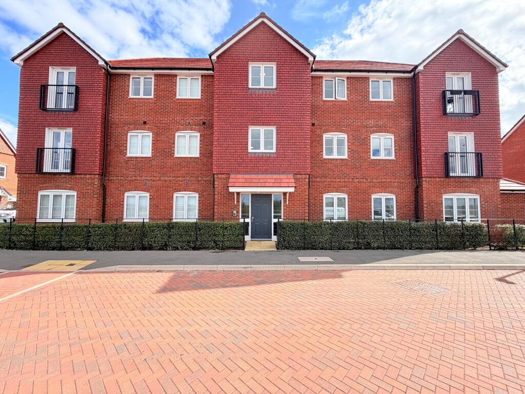 Main image of property: Dinmore Way, DIDCOT