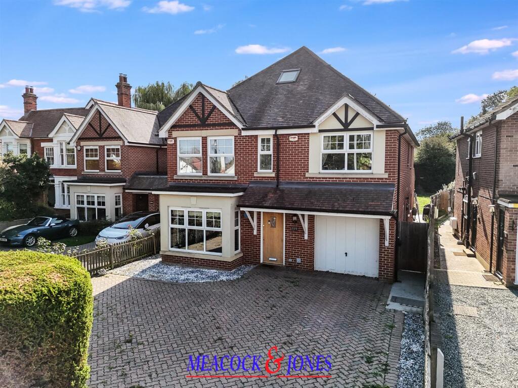 Main image of property: Rayleigh Road, Hutton, Brentwood