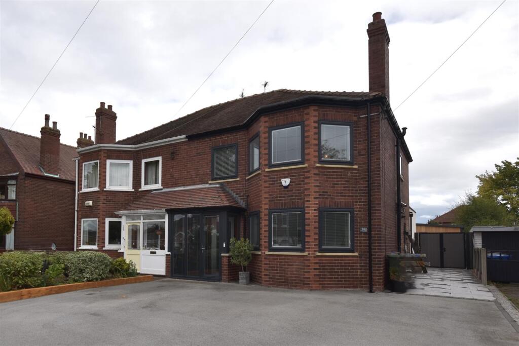 Main image of property: Hook Road, Goole