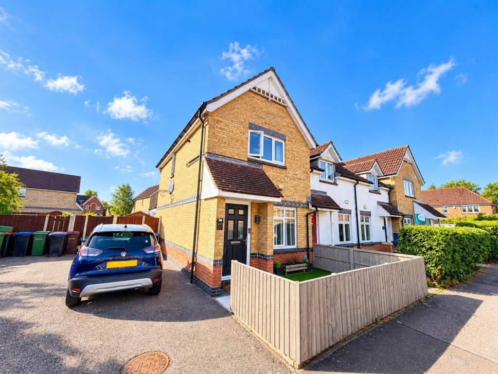 Main image of property: Twelve Acres, Braintree