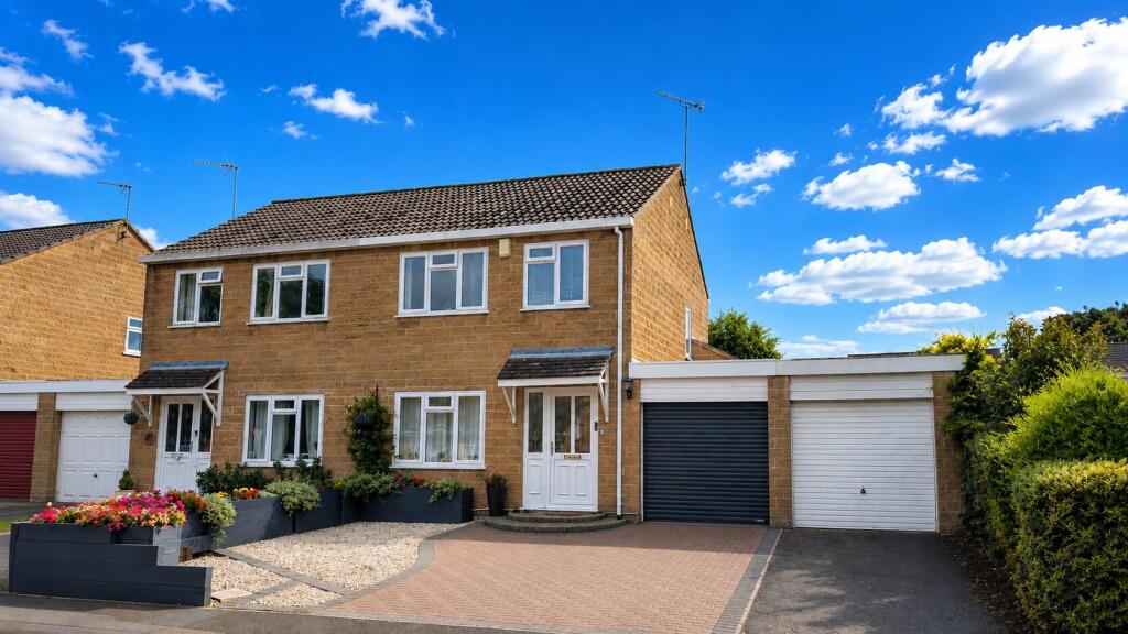 Main image of property: Gillards, Bishops Hull, Taunton