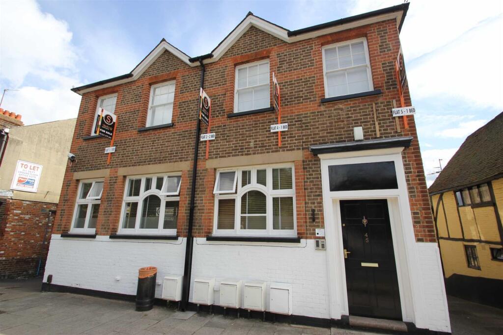 Main image of property: High Street, Kings Langley