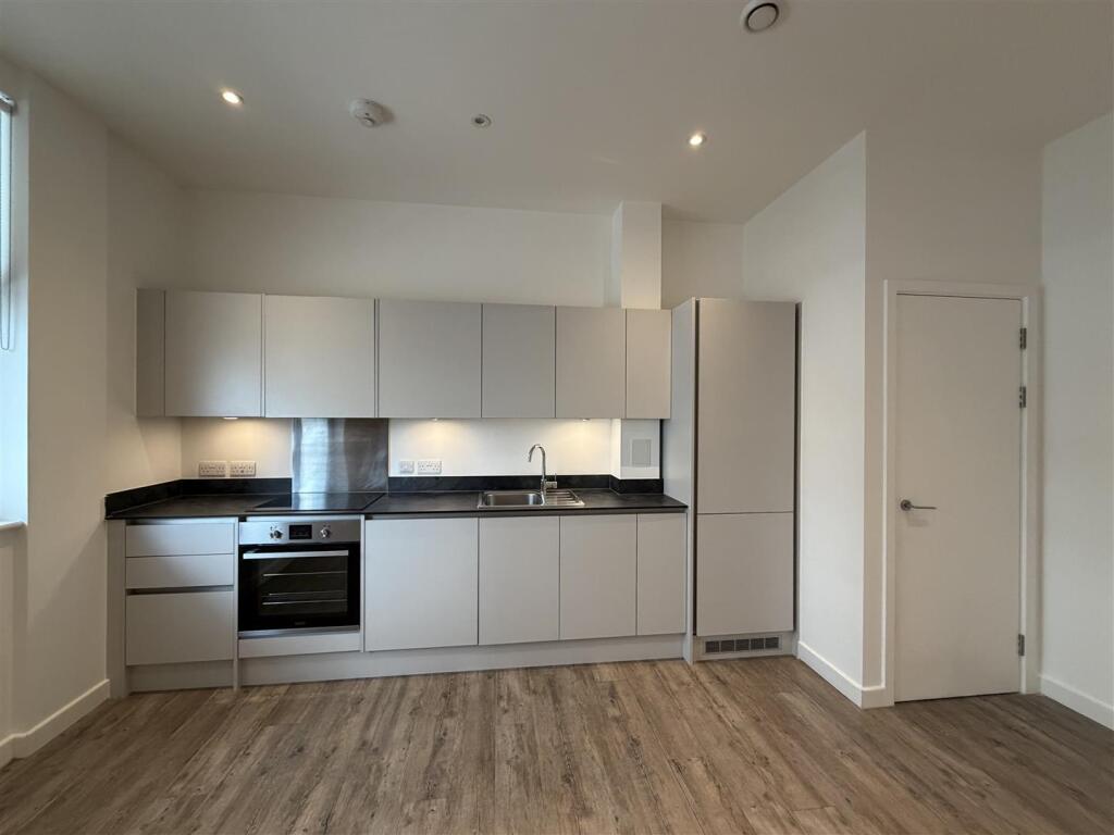 Main image of property: London Road, Staines-Upon-Thames