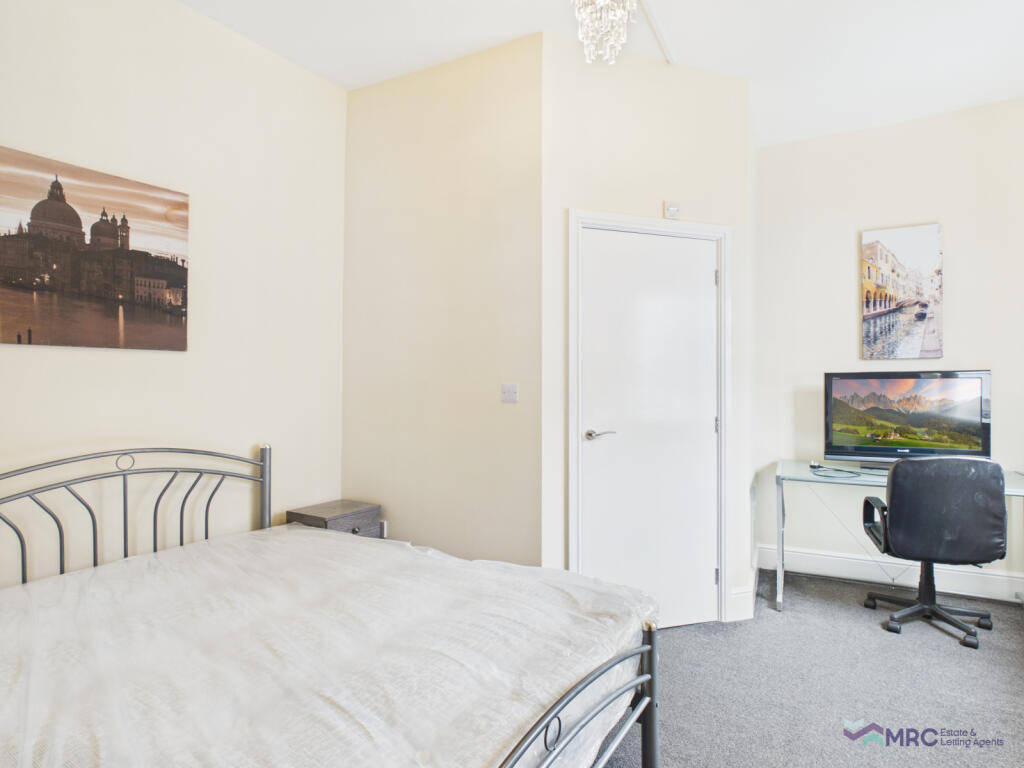 Main image of property: Room 1, Princes Road, HU5