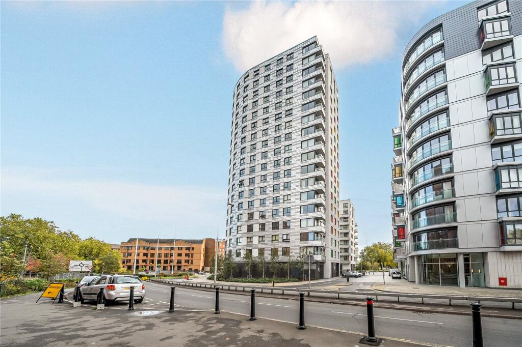 Main image of property: Alfred Street, Reading