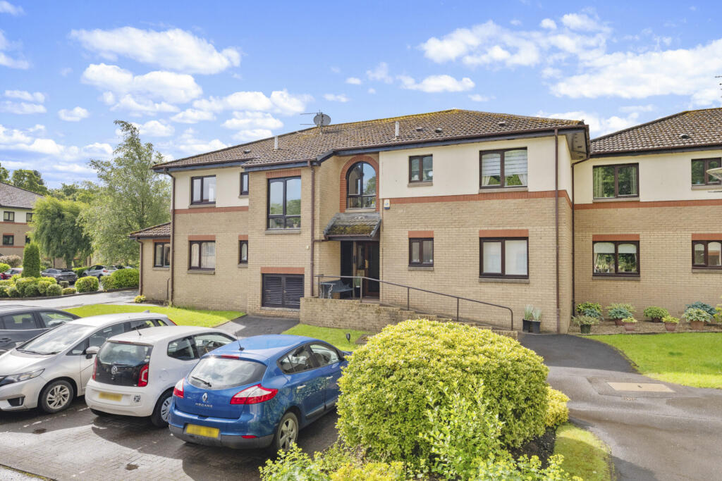 Main image of property: Linnpark Avenue, Netherlee