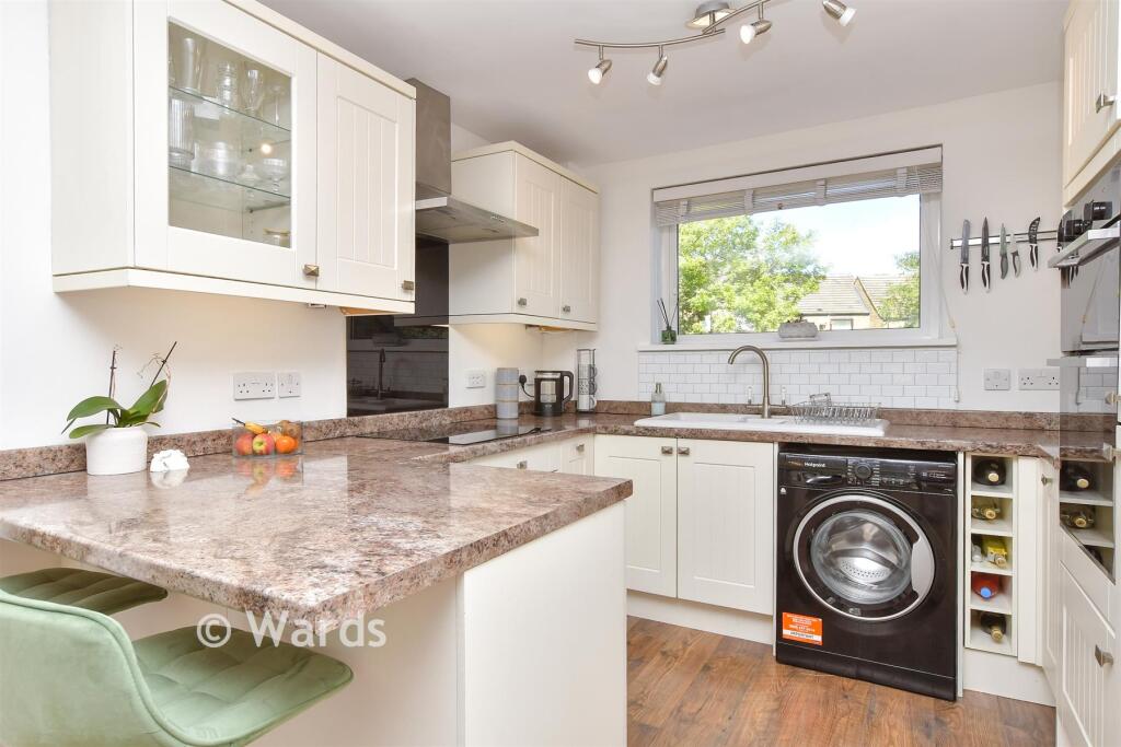 Main image of property: Bazes Shaw, New Ash Green, Longfield, Kent