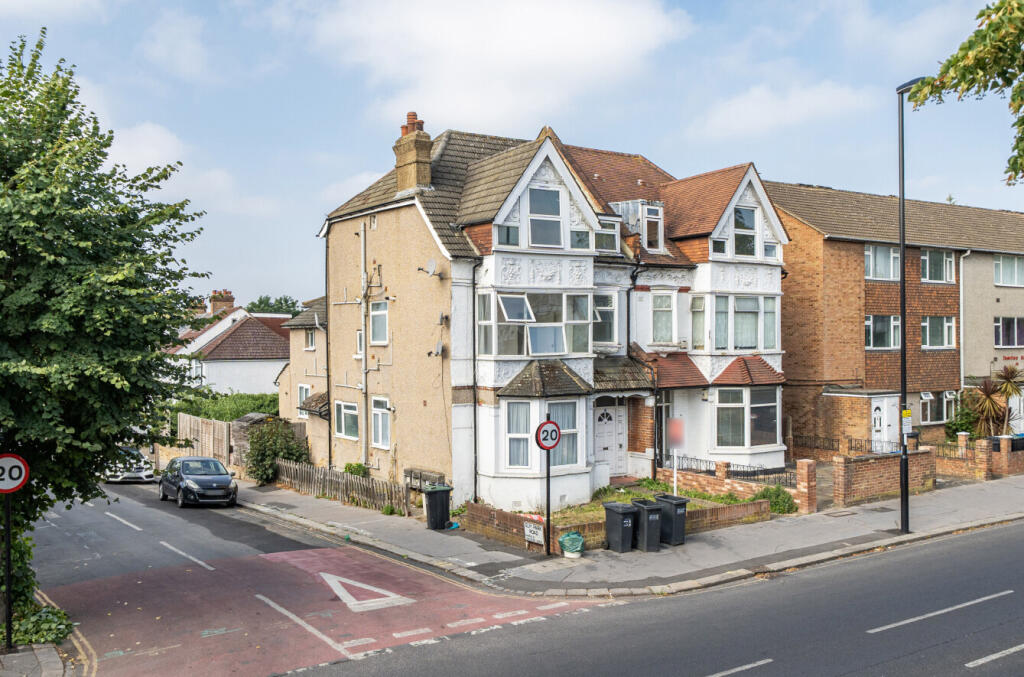 Main image of property: South Norwood Hill, London