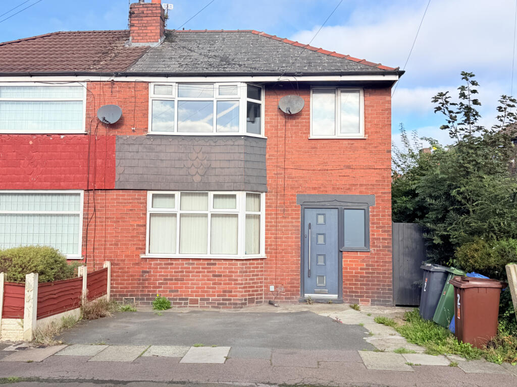 Main image of property: Jasmine Avenue, Droylsden, M43 7XG