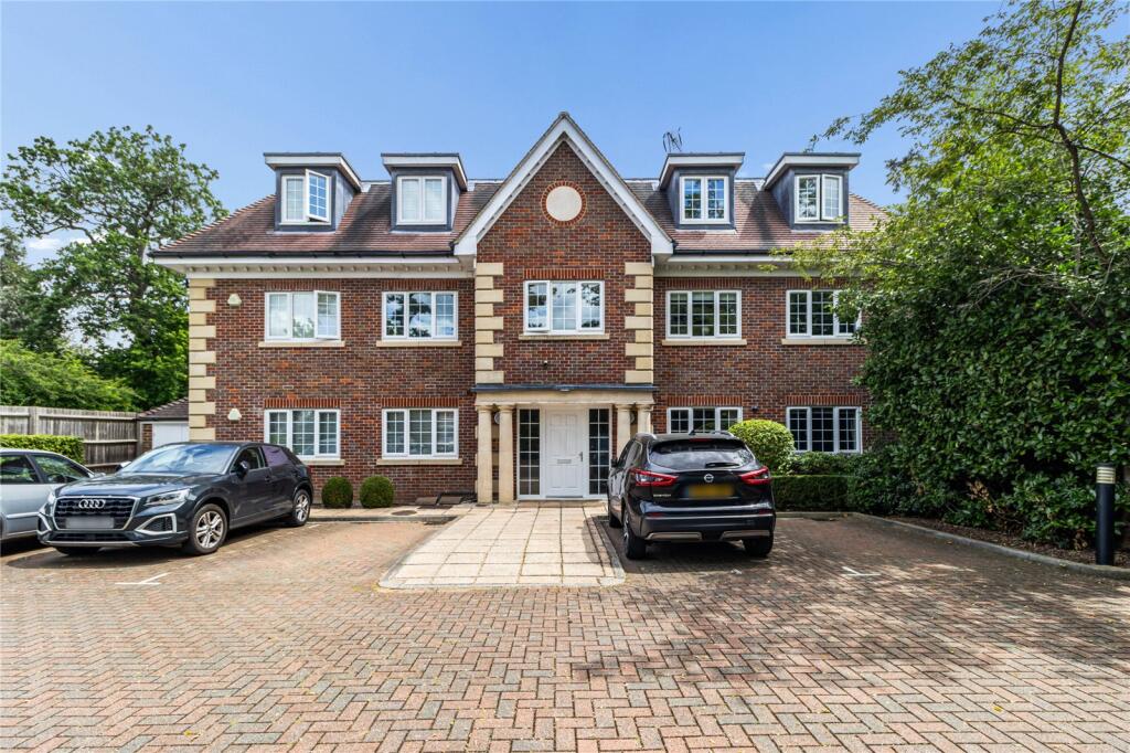 Main image of property: Blue Springs, 10a Sandy Lodge Way, Northwood, Middlesex, HA6