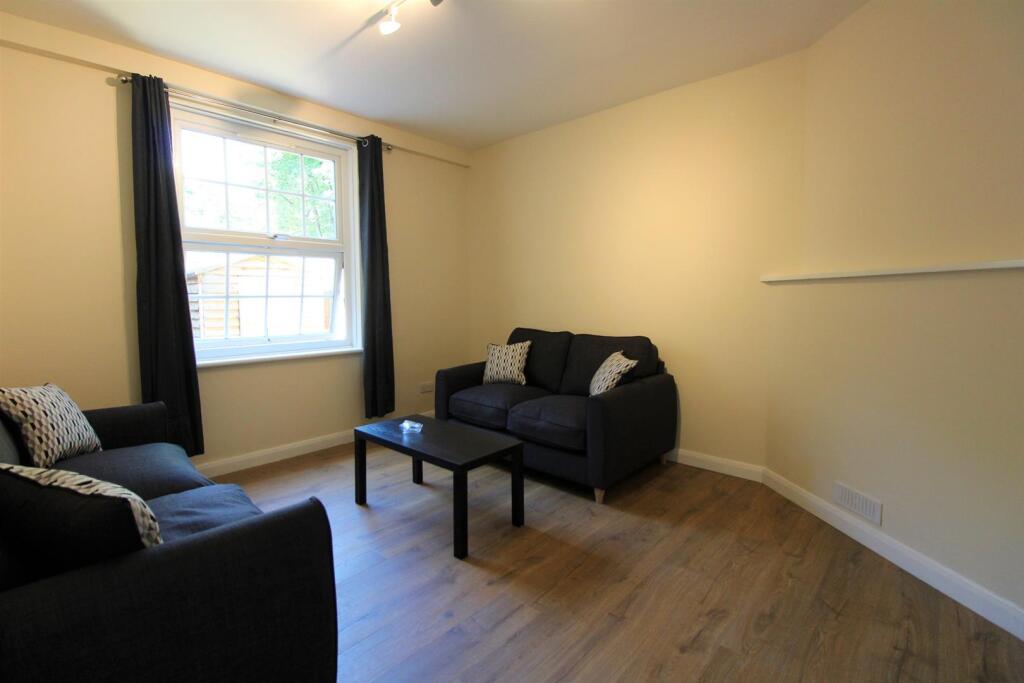 Main image of property: George Row, Tower Bridge