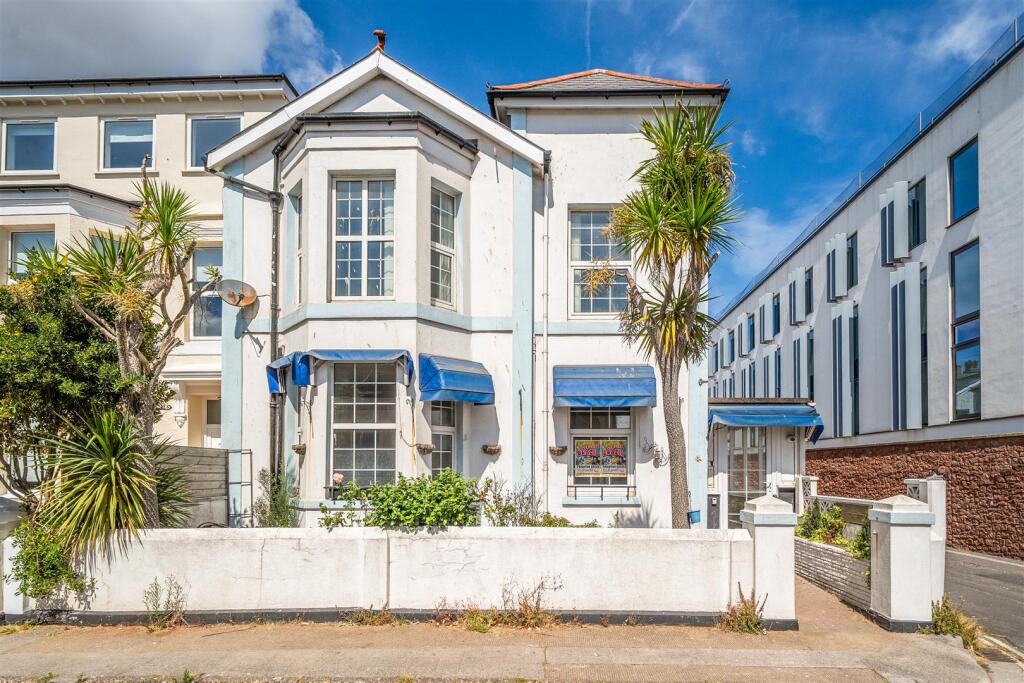 Main image of property: 9 / 10 BED HMO | £75K INCOME | TQ4