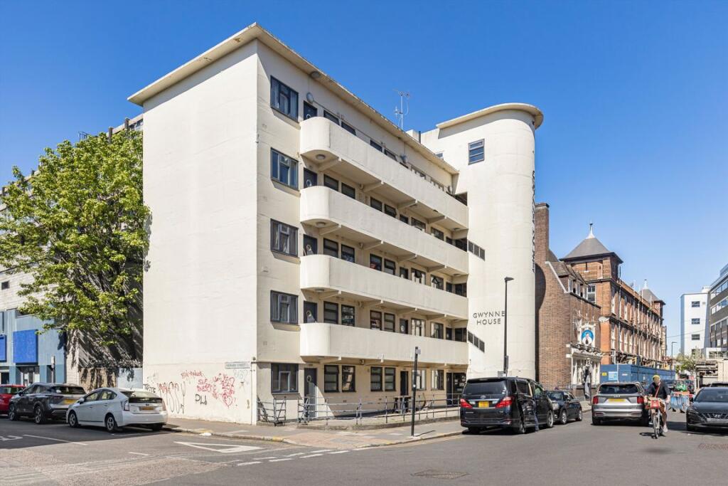 Main image of property: Turner Street, Whitechapel Station