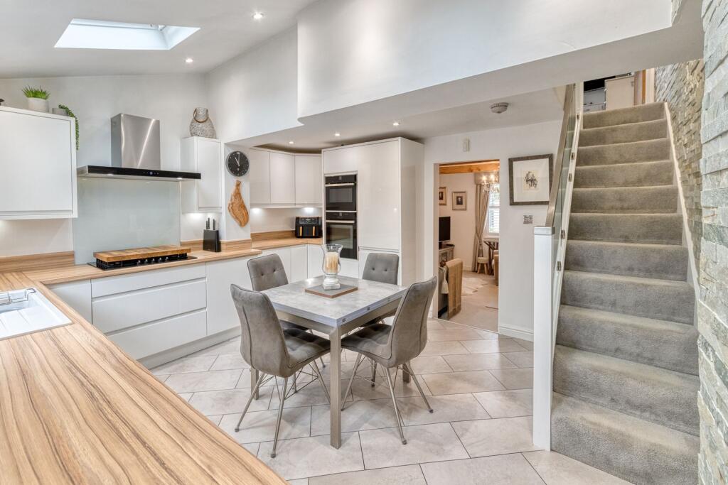 Main image of property: Bentmeadows, Rochdale, OL12
