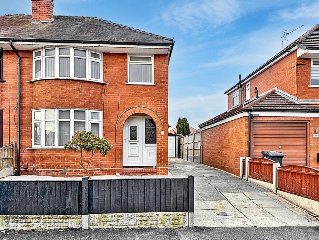 Main image of property: Halton Road, Great Sankey, WA5
