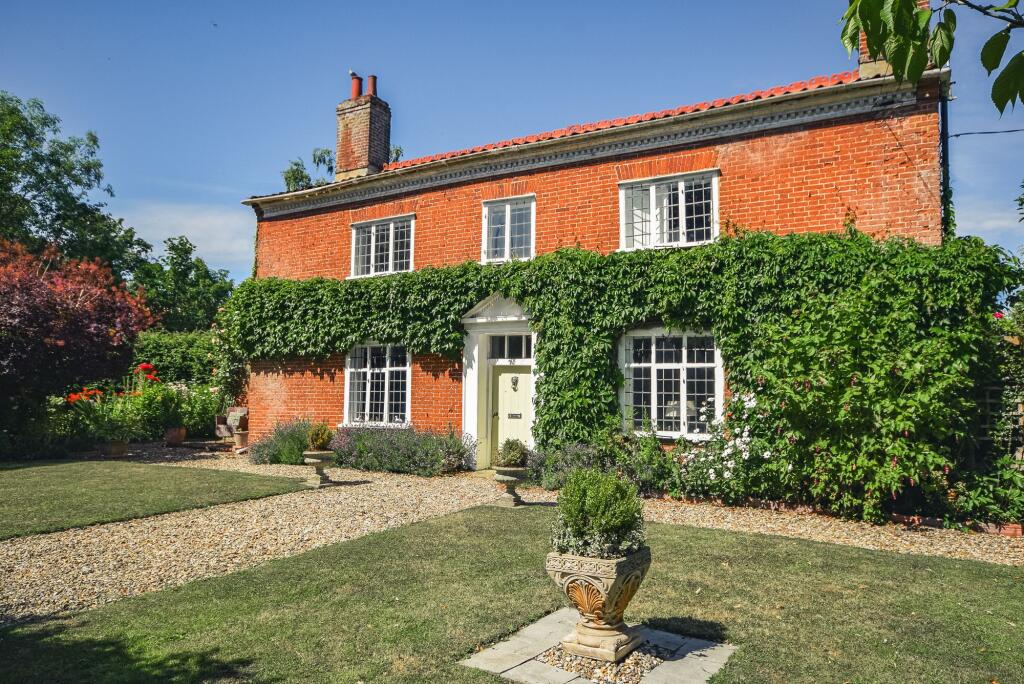 Main image of property: Hardingham