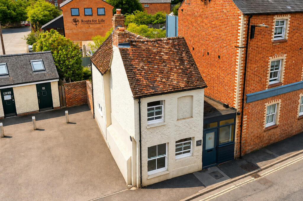 Main image of property: Thame, Oxfordshire