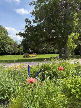 Gardens.jpg