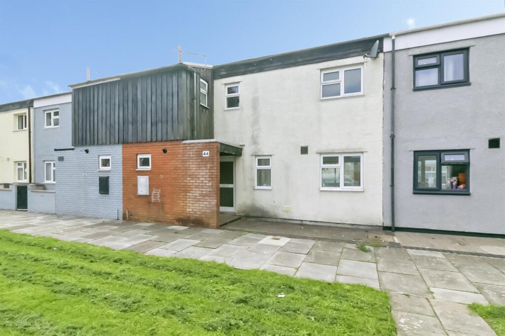 Main image of property: Mallory Close, St. Athan, Barry