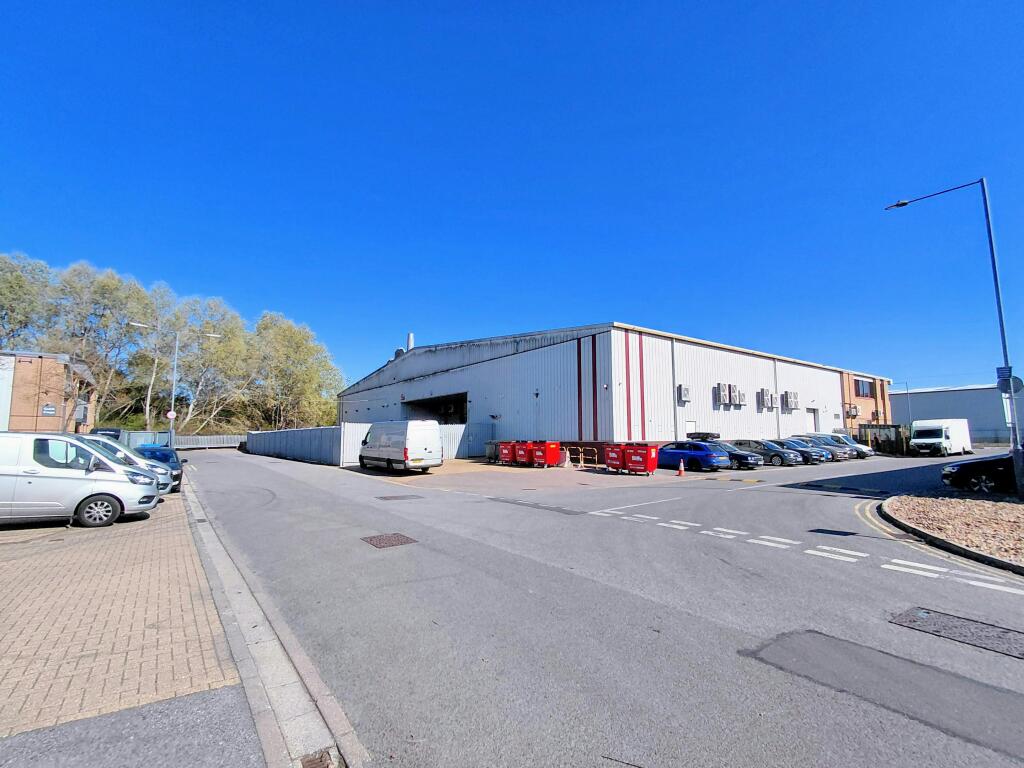 Unit 5 Alpha Way, Egham, external rear and secure yard, warehouse, industrial unit.jpg