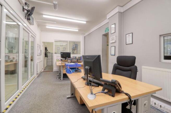 Commercial Unit