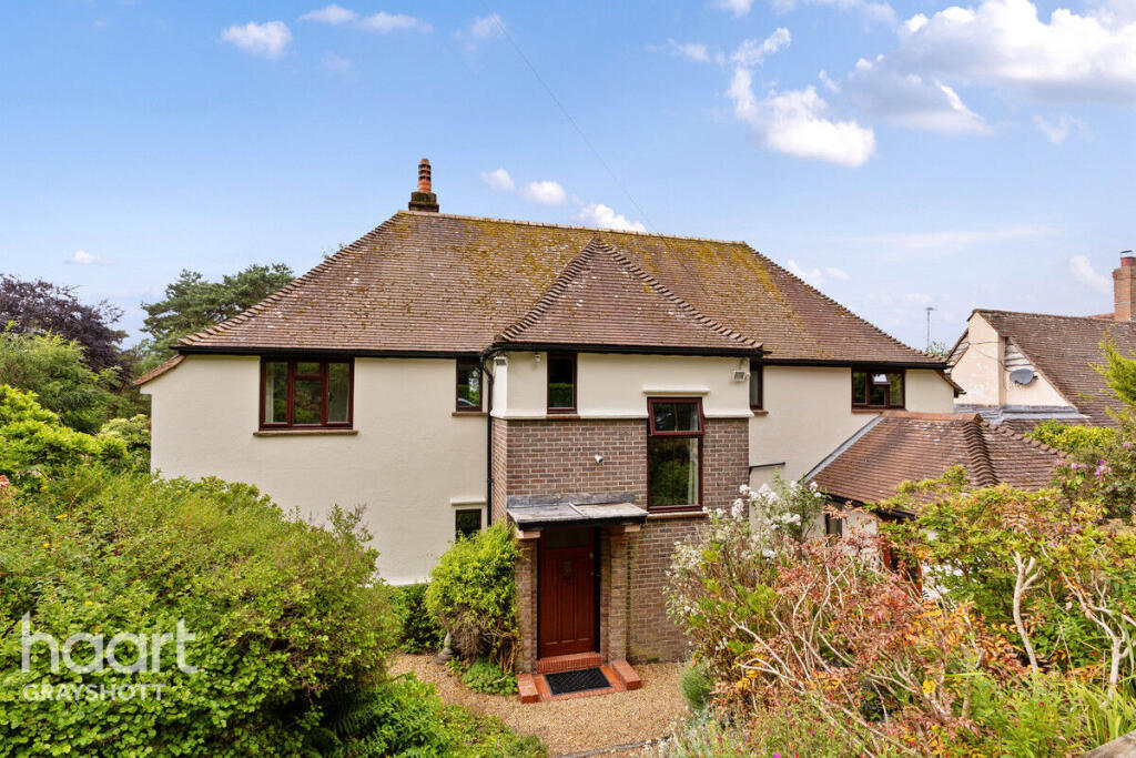 Main image of property: Linkside West, Hindhead