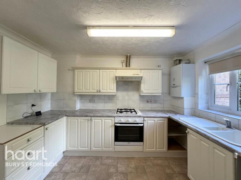 Main image of property: Worcester Close, Bury st edmunds