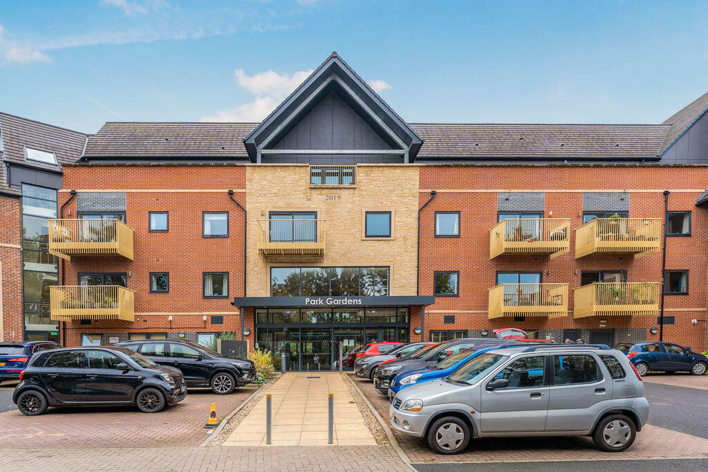 Main image of property: Park Gardens, Bath Road, Banbury